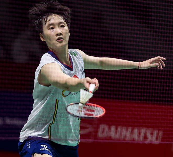 将球传向完 将球传向完