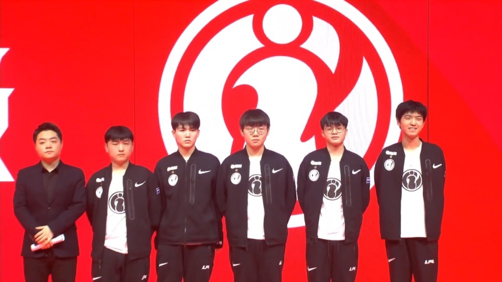 卓越的足球 卓越的足球