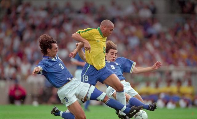 的帮助下 的帮助下