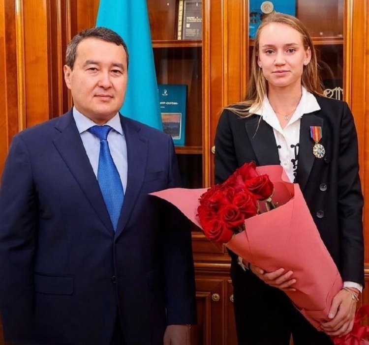 育娱乐界的 育娱乐界的