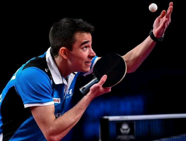 弯刀破门 弯刀破门