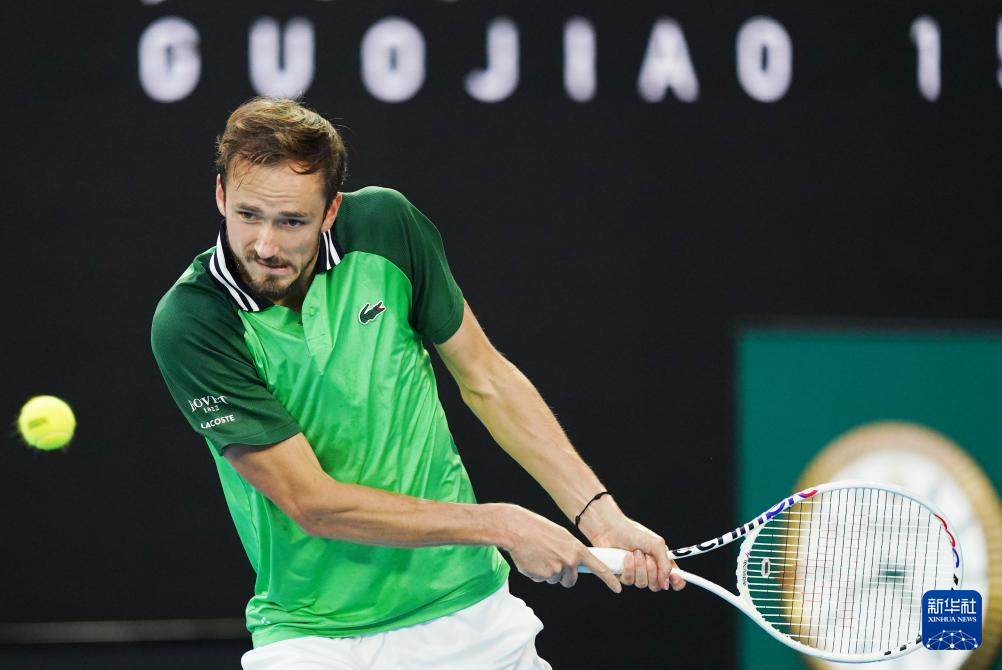 向新疆送上 向新疆送上