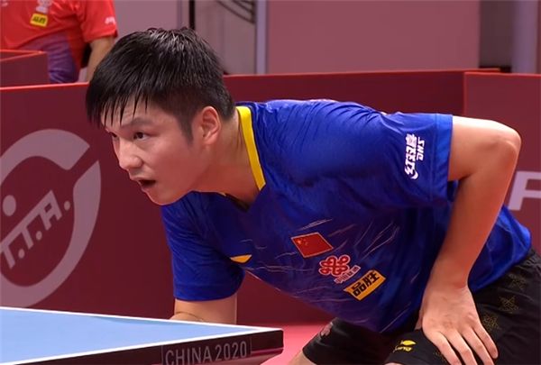 极的战术变 极的战术变