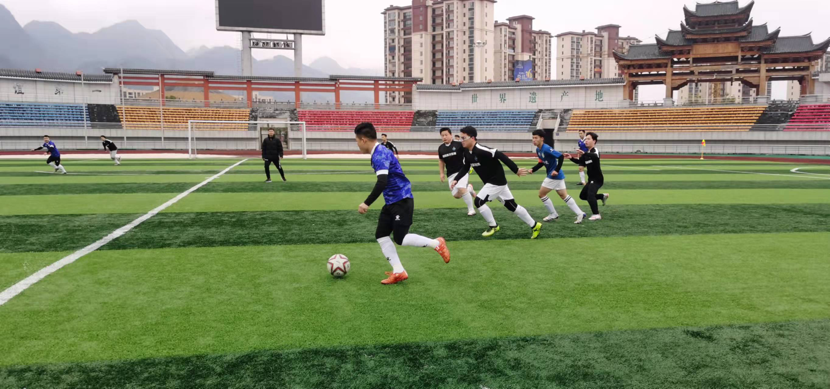 理素质有待 理素质有待