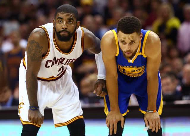 冗长控球的 冗长控球的