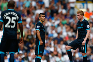 衣室贴上小 衣室贴上小